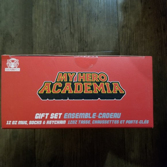 MHA My Hero Academia Gift Set - Mug, Socks, Keychain - Picture 4 of 6